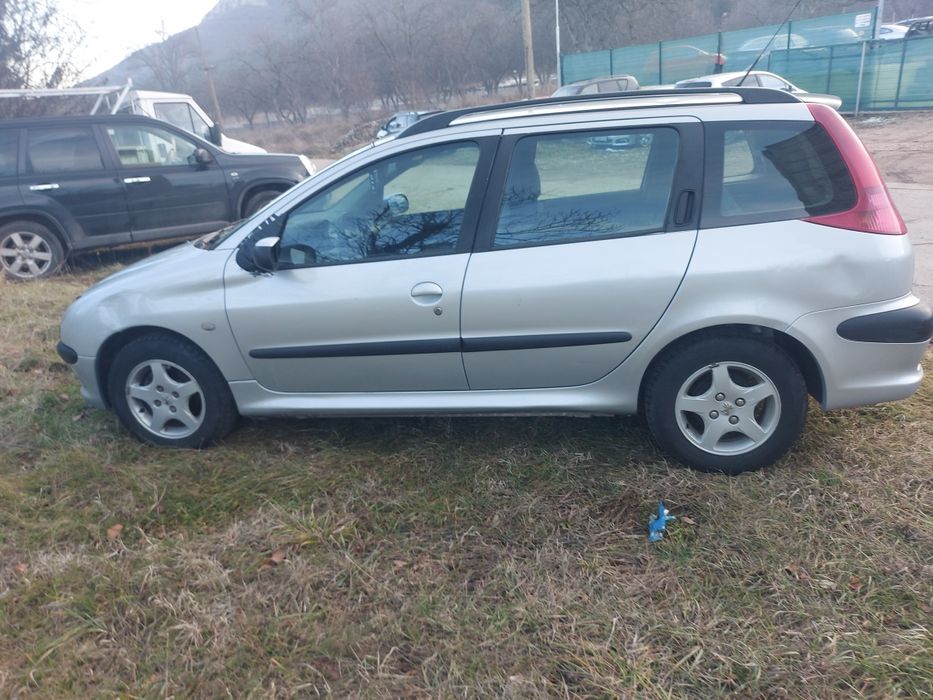 Пежо 206 1.4 ХДИ комби  на части !!!