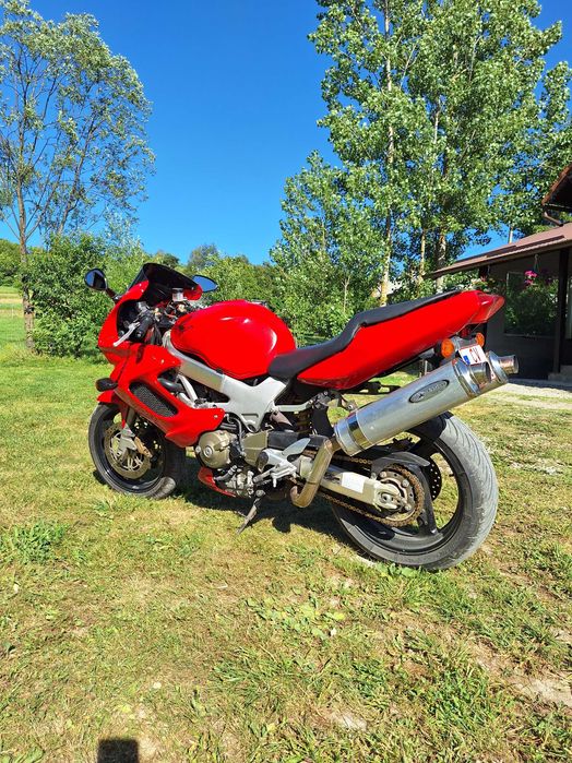 Motocicleta de strada