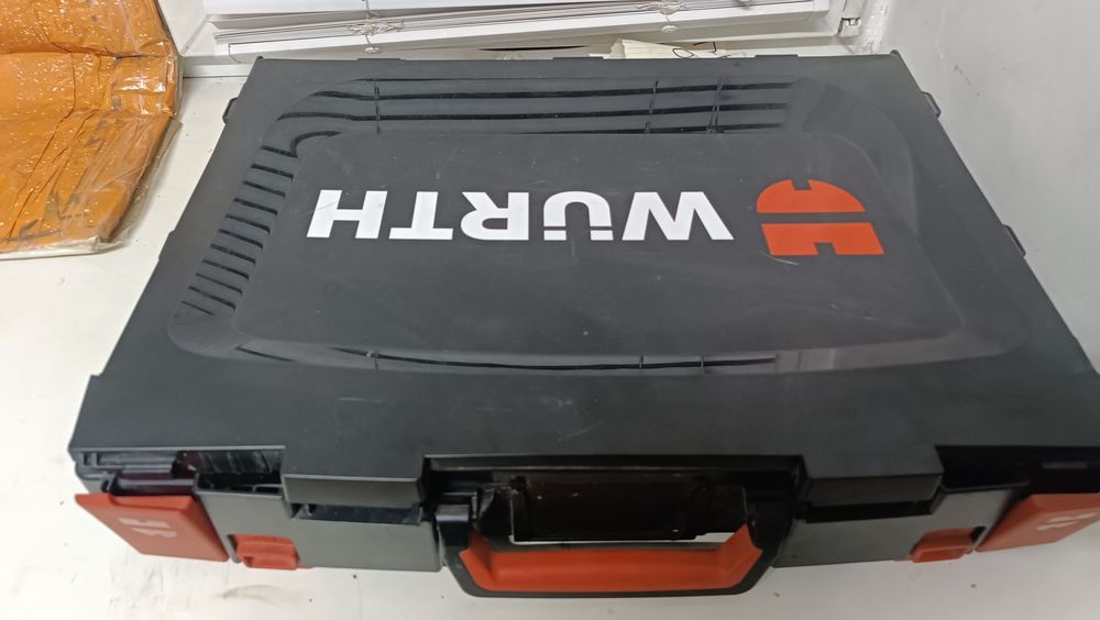 Продам набор для нарезки резьбы