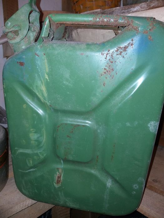 Canistra 20L sovietica