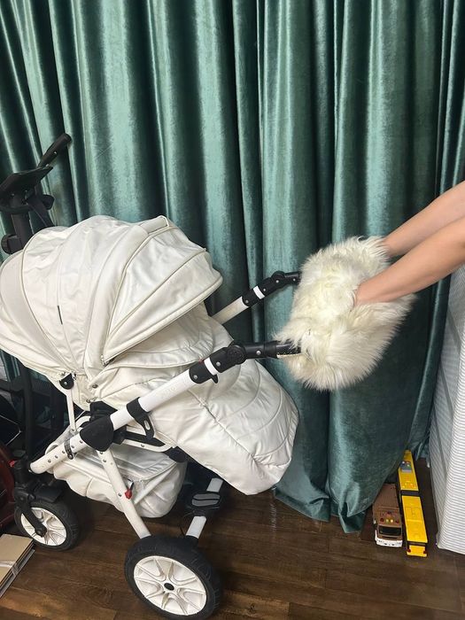 Детская коляска  ,производство Польша