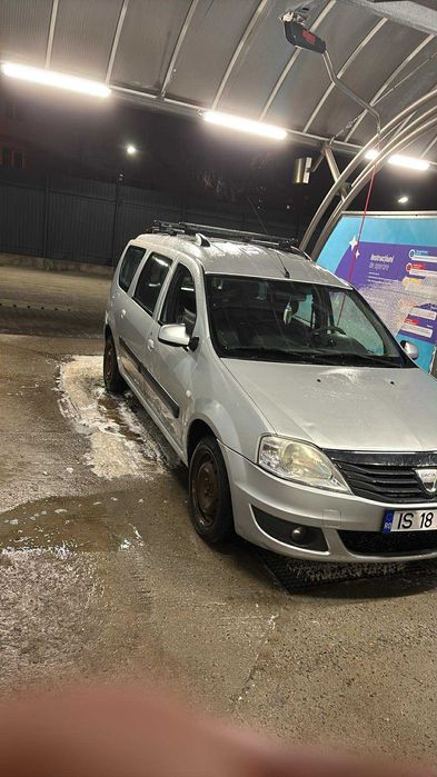 Vând Dacia Logan MCV  7 locuri 1.5 diesel(dizel)