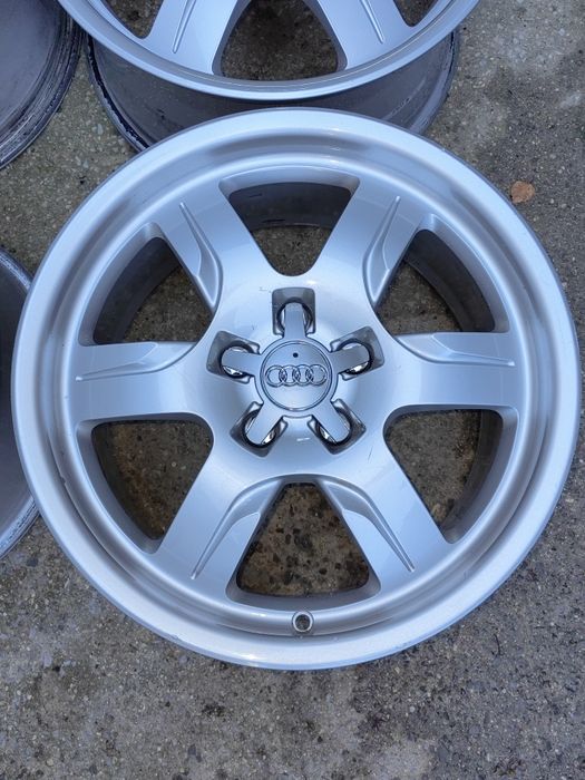 Оригинални джанти за Ауди (Audi) 17"