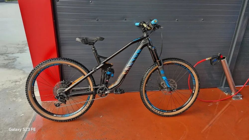 Bicicleta Canyon Strive Al