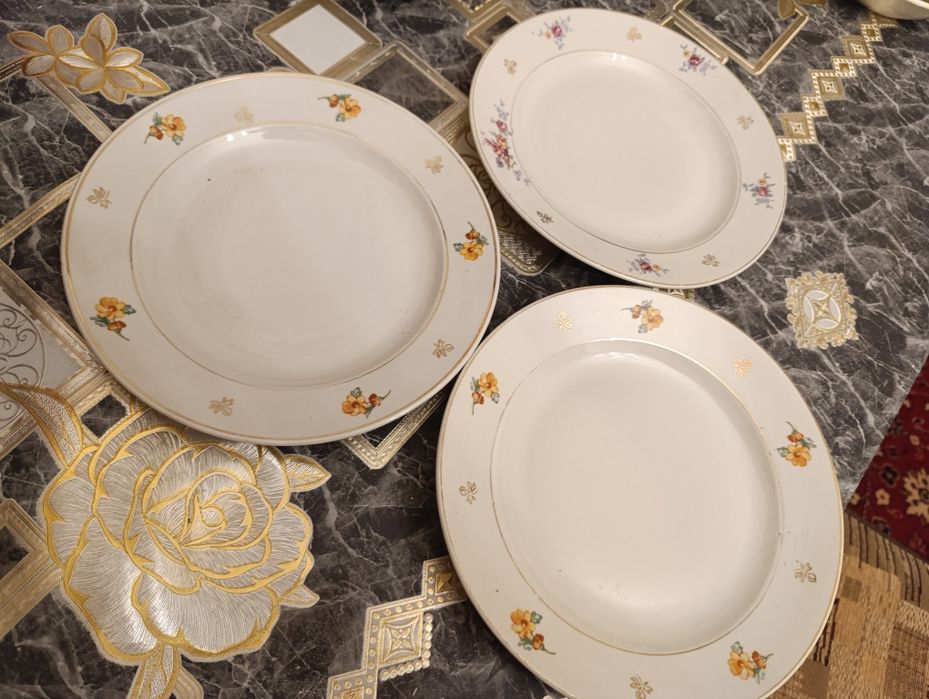 Старинные тарелки Барановский фарфоровый завод