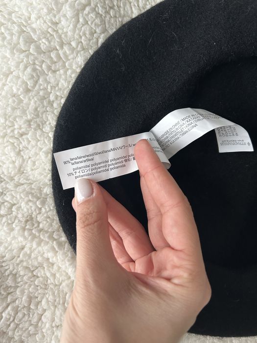 Basca 100% lana ca noua