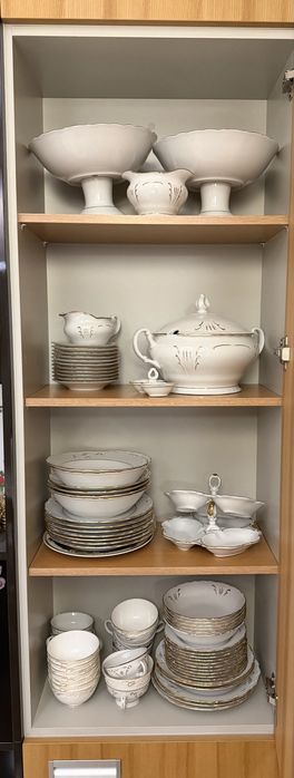 Продам Элегантный сервиз