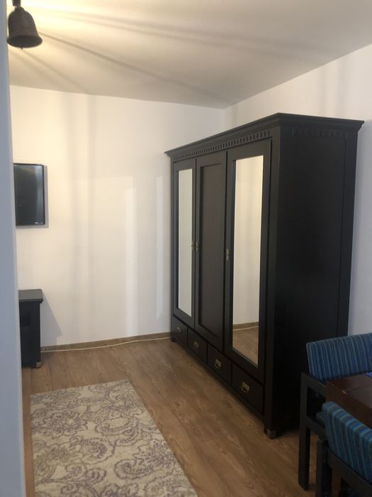 Inchiriez garsoniera situata ultracentral, Bld A. I. Cuza in bloc de apartamente