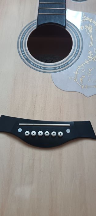 Akustik gitara 38dyum classic sim qoshib beraman