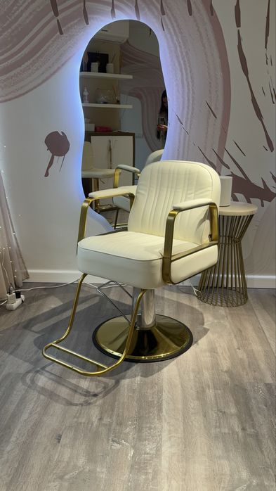Scaun coafor crem cu pompa hidraulica