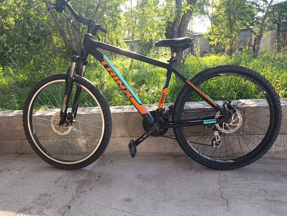 Продам велосипед TRINX M500