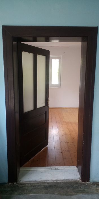 usa de interior din lemn masiv