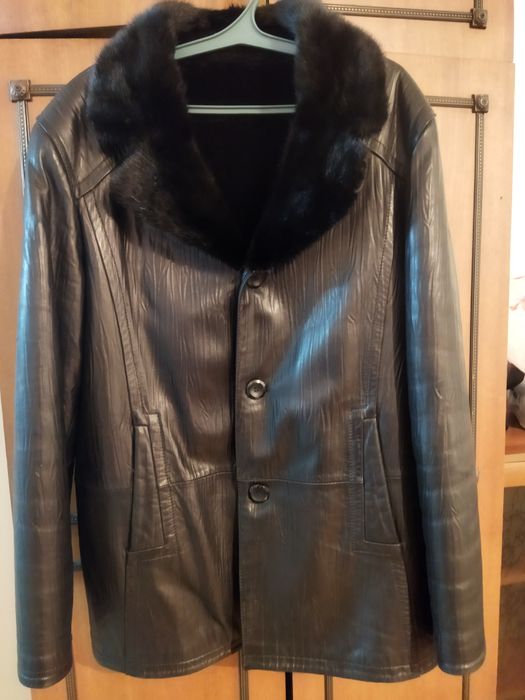 Продам дублёнку в хорошем состоянии