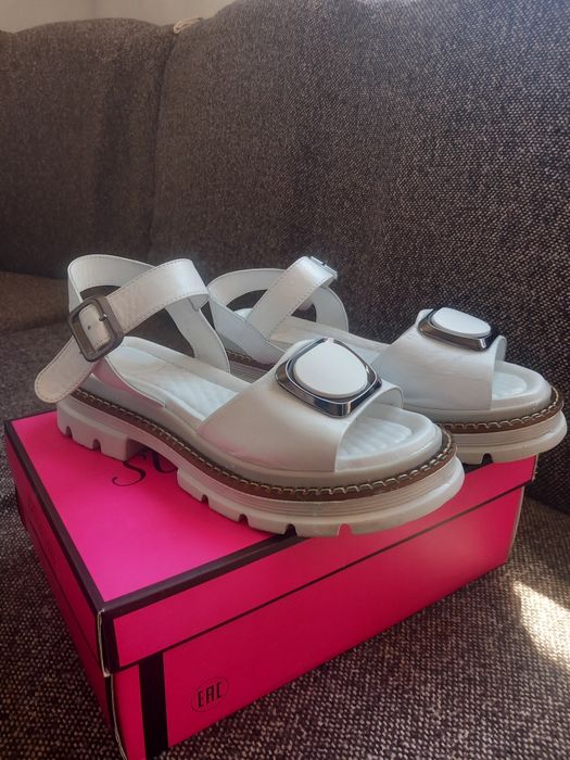 Дамски сандали -естествена кожа