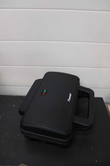 Bestron XL тостер за сандвичи, незалепващо покритие за 2сандвича, 900W