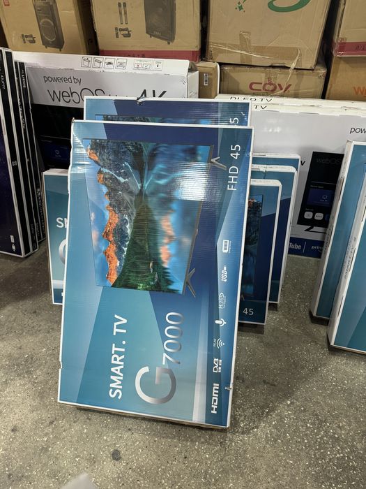 Смарт ТВ интернет Ютуб всё есть Телевизор