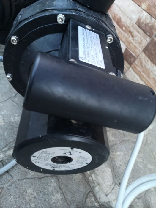 Wilo Помпа за Басейн 220V Qmax10m3 Hmax8m