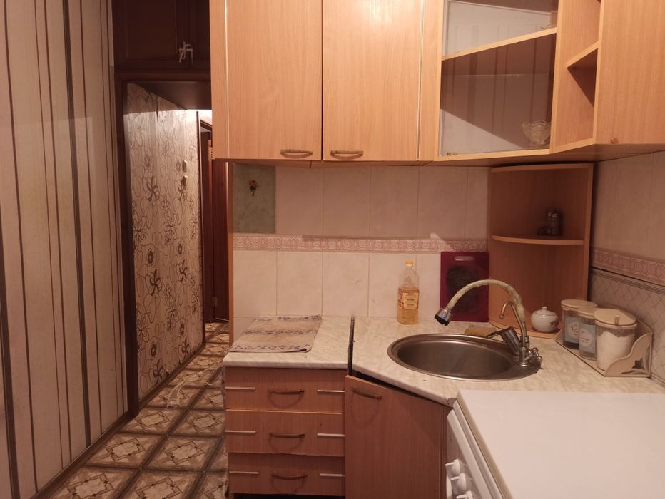 Сдам квартиру в 6 микрорайоне