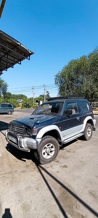 Mitsubishi Pajero 4M41  3.2 л
