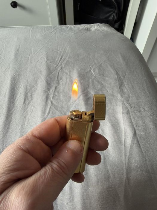 Запалка Cartier позлатена