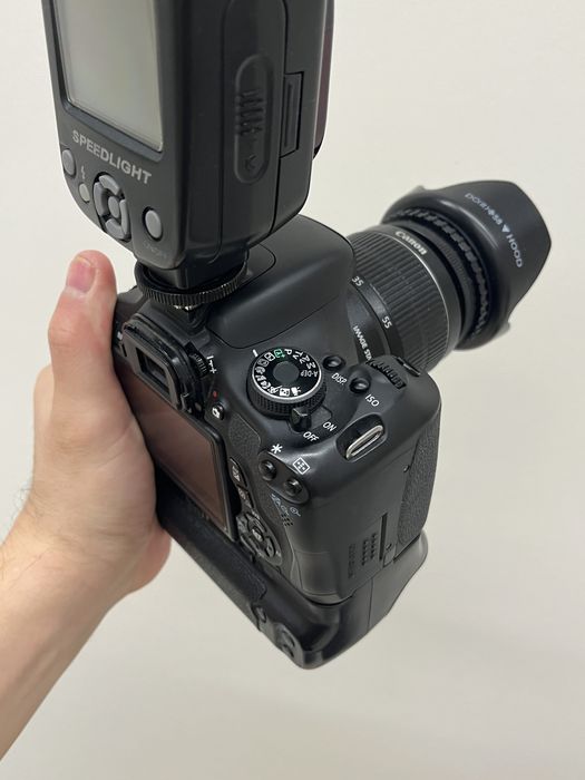 Canon 600d продам