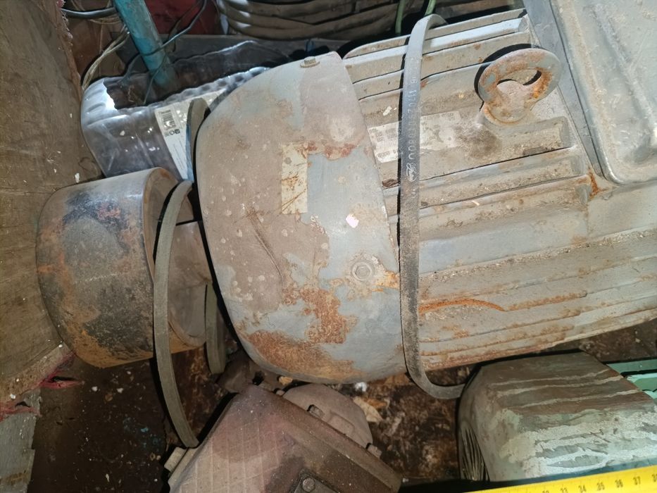 Электродвигатель крановый