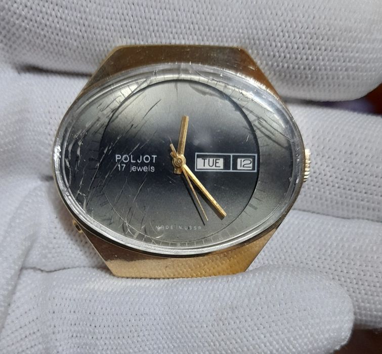 Советские позолоченные часы