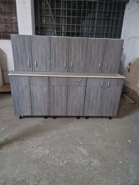 Mobilă Nouă pentru bucătării