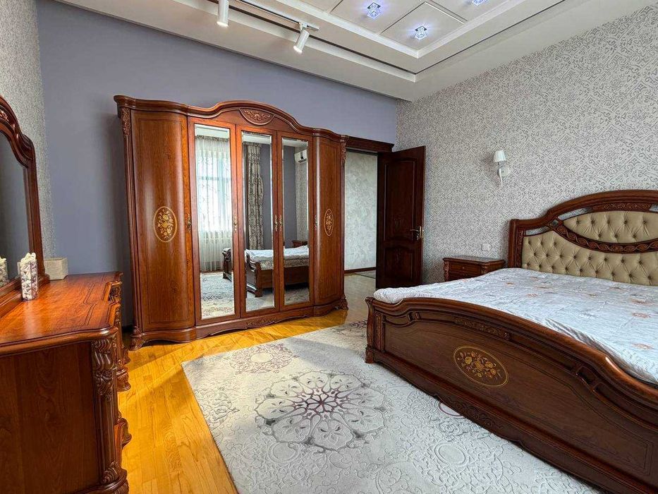 ПРОДАЕТСЯ 4/7/7 на: Т.Шевченко  Мирабадский район