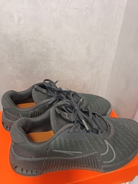 4 чифта спортни обувки nike, adidas