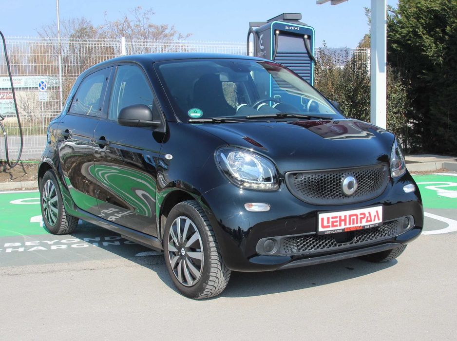 Smart ForFour  EQ LED  нов внос Германия