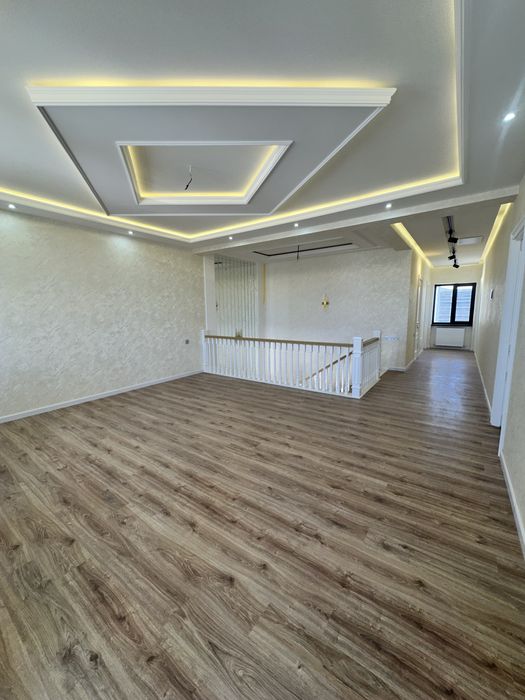 SKIDKA Uch Qaxramon guliston masjid 4 sotu 7 xona tayor bitkan lyuks