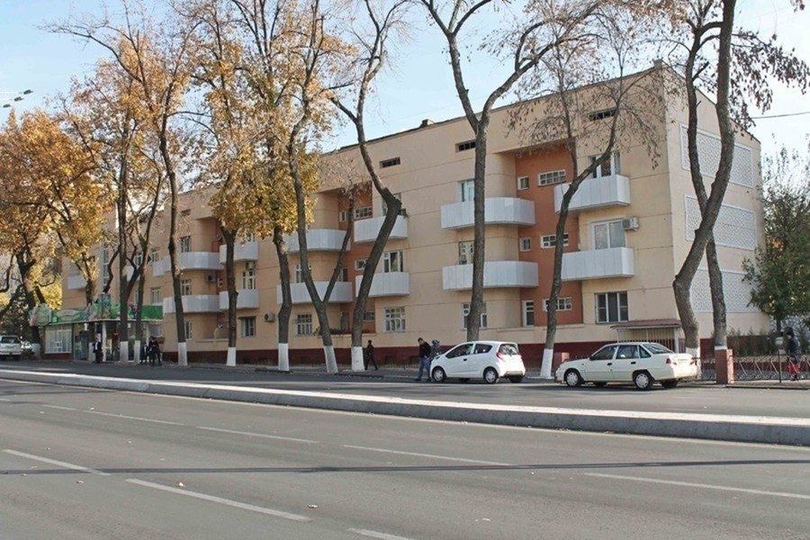 Продам кв на Ц-1 2ком Детский мир Сквер Амира Тимура Internation schol