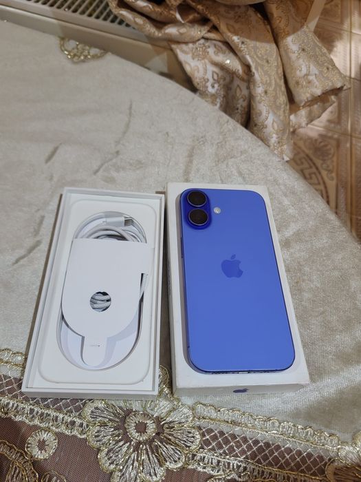 Vand iphone 16 UltraMarin 128gb