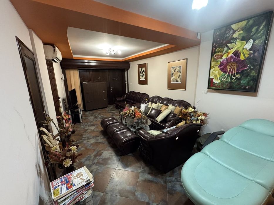 Продава се Многостаен апартамент в София, Витоша - 112 кв.м за 2411 €/кв.м - Снимка #3