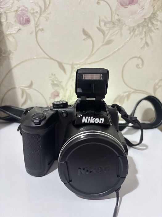 Aparat foto compact Nikon Coolpix B500, 40x zoom optic, full HD movie