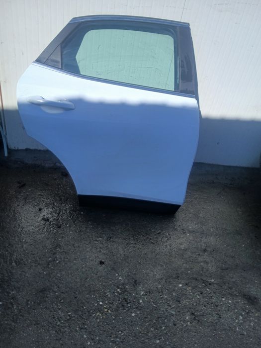 Ușă dreapta spate Kia x ced