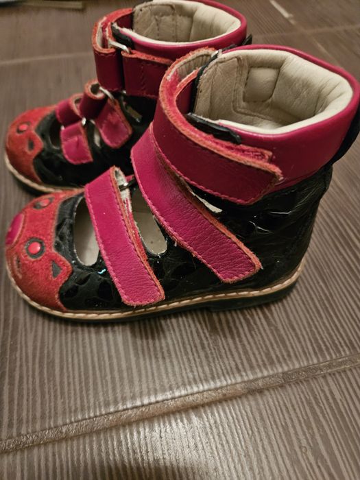 Pantofi fetite mas 23