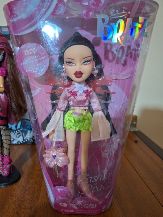 Bratz Джейд нрфб