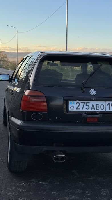Volkswagen голф 3