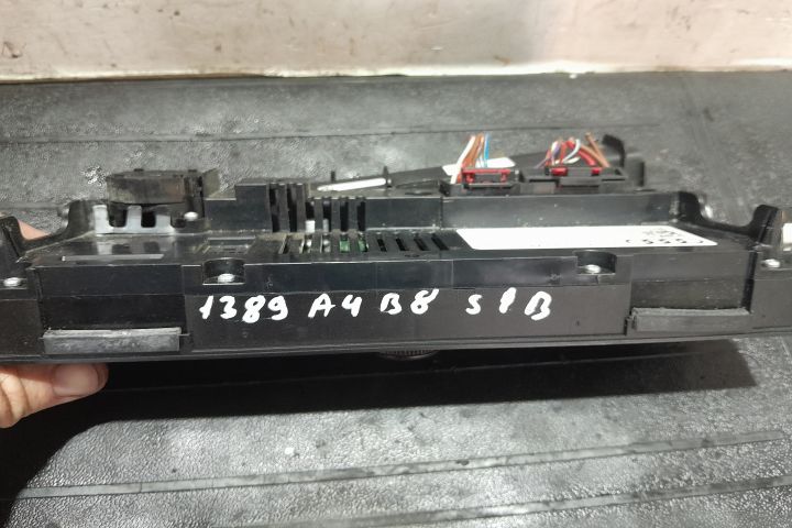 Comanda AC 8T1820043AN 8T1820043AN Audi A4 B8/8K