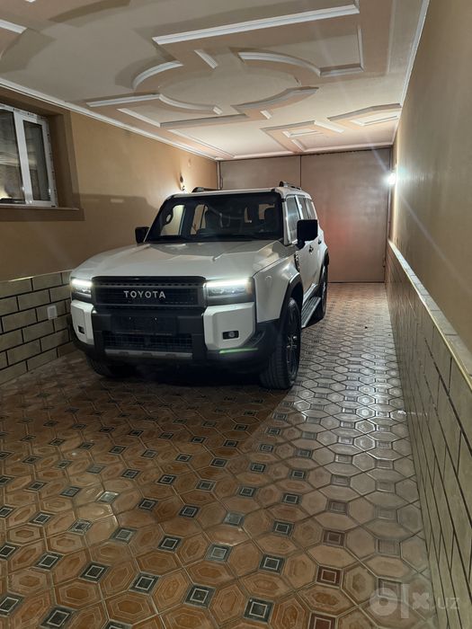 Toyota Land cruiser 250 Prado