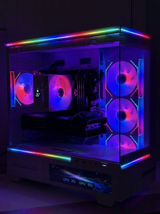 Геймърски компютър i5-12400, RX5700, 32GB RAM