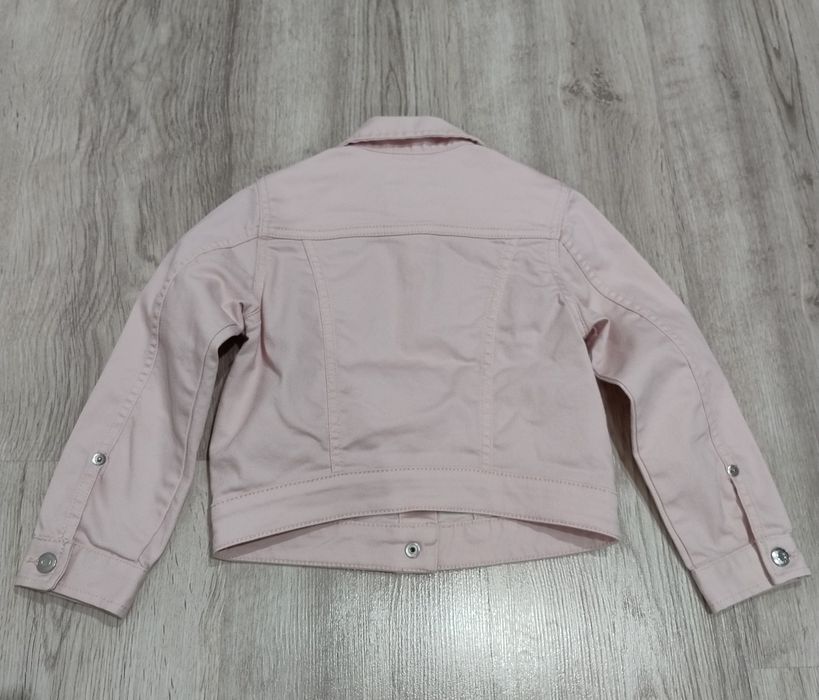 Geaca de blugi H&M masura 110 (4-5 ani)