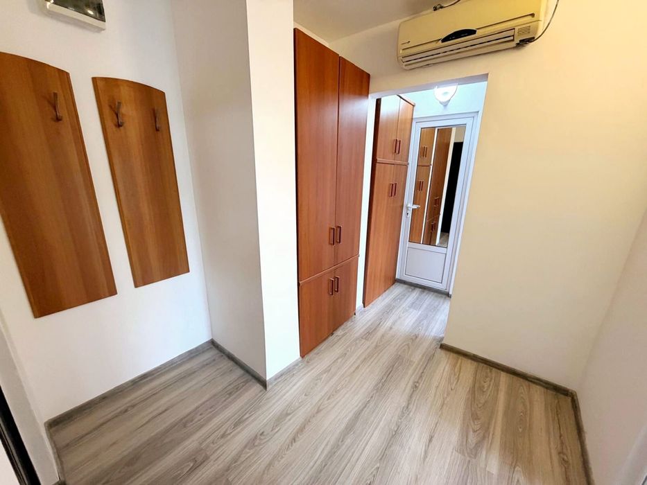 Vand apartament 2 camere