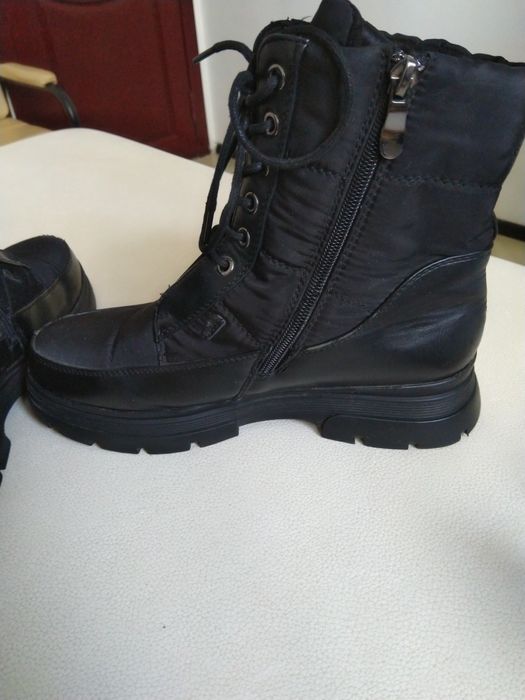 Ботинки зимние 39 размер