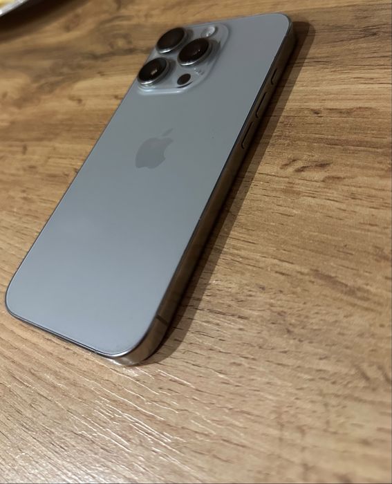 iPhone 16 Pro 128GB Natural Titanium
