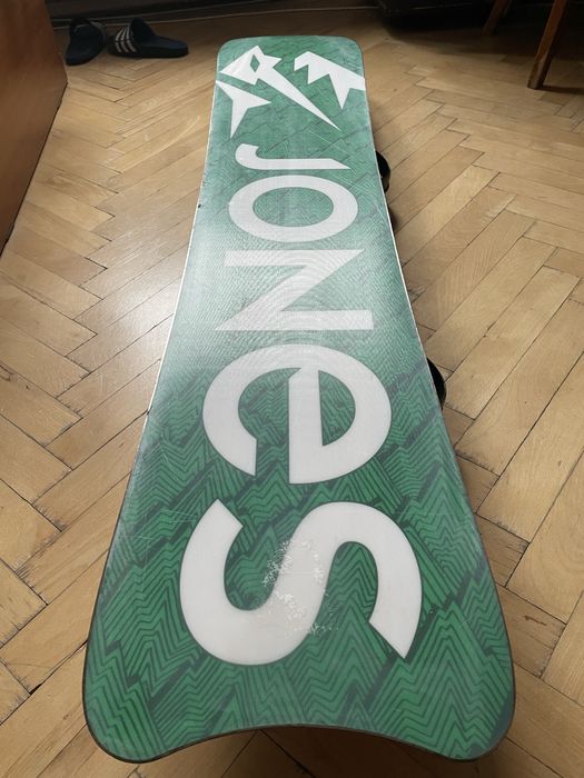 Placa snowboard jones hovercraft 156 powder si legaturi Union