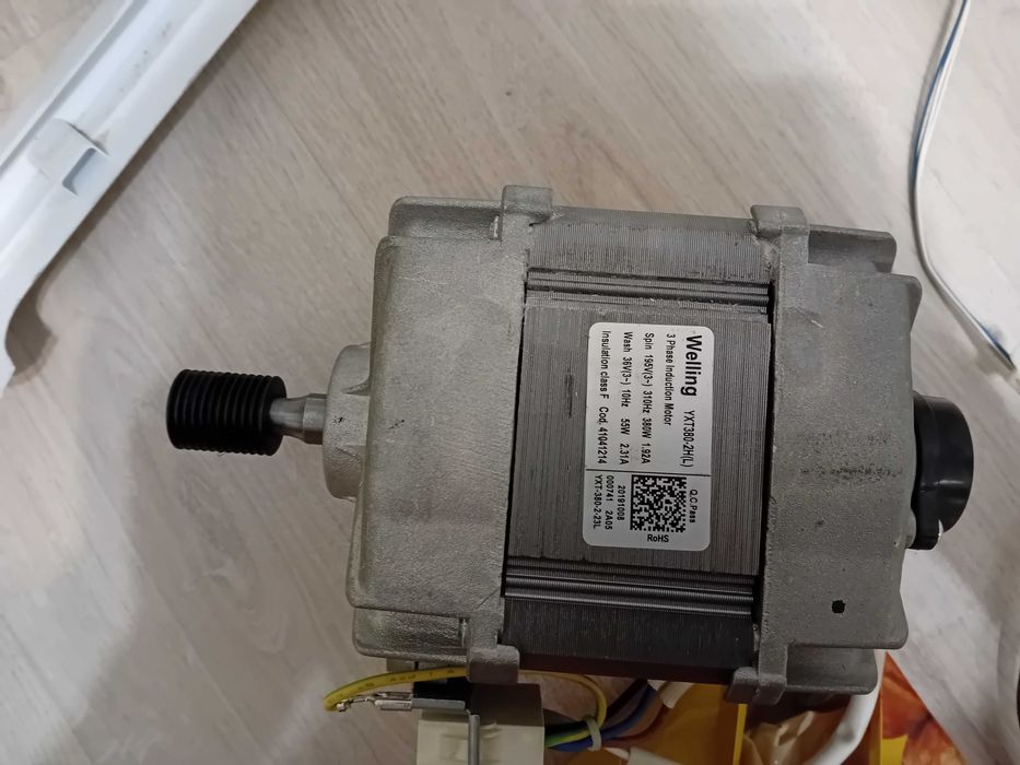 Пералня Hoover на части