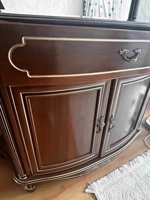 Комод для спальни